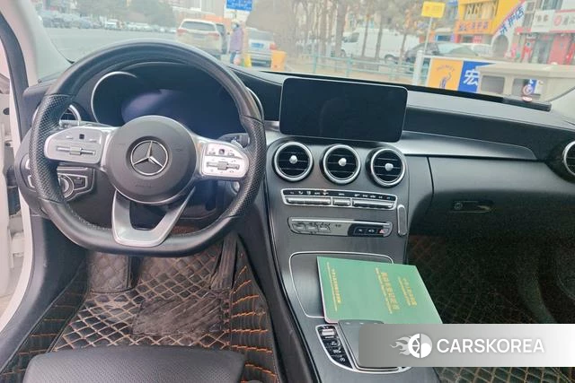 Mercedes-Benz Class C 2021 Белый из Китая