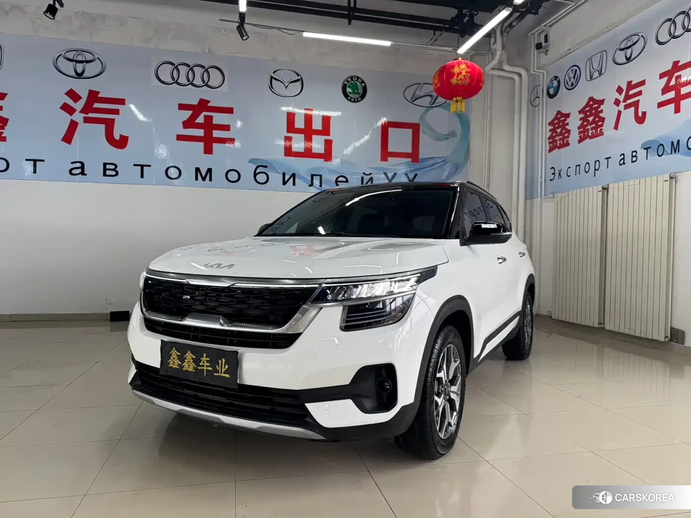 Kia KX3 proud run 2022 Белый из Китая