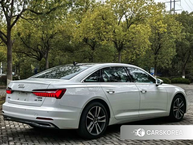 Audi A6L 2025 Белый из Китая