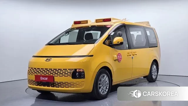 Hyundai Staria 2022 Желтый из Кореи