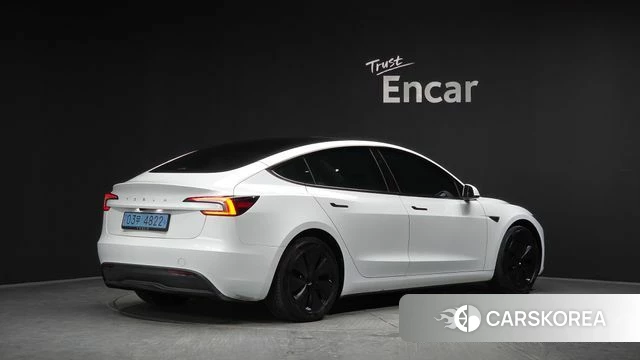 Tesla Model 3 2024 Белый из Кореи