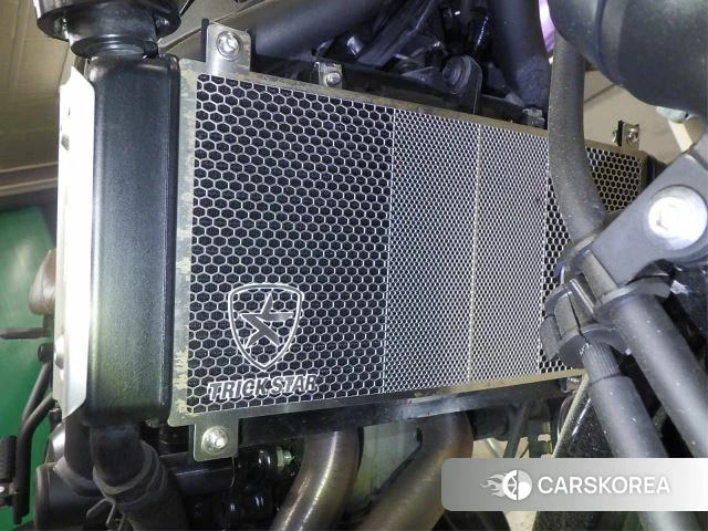 Engine photo