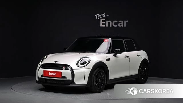 Mini Cooper 2024 Белый из Кореи