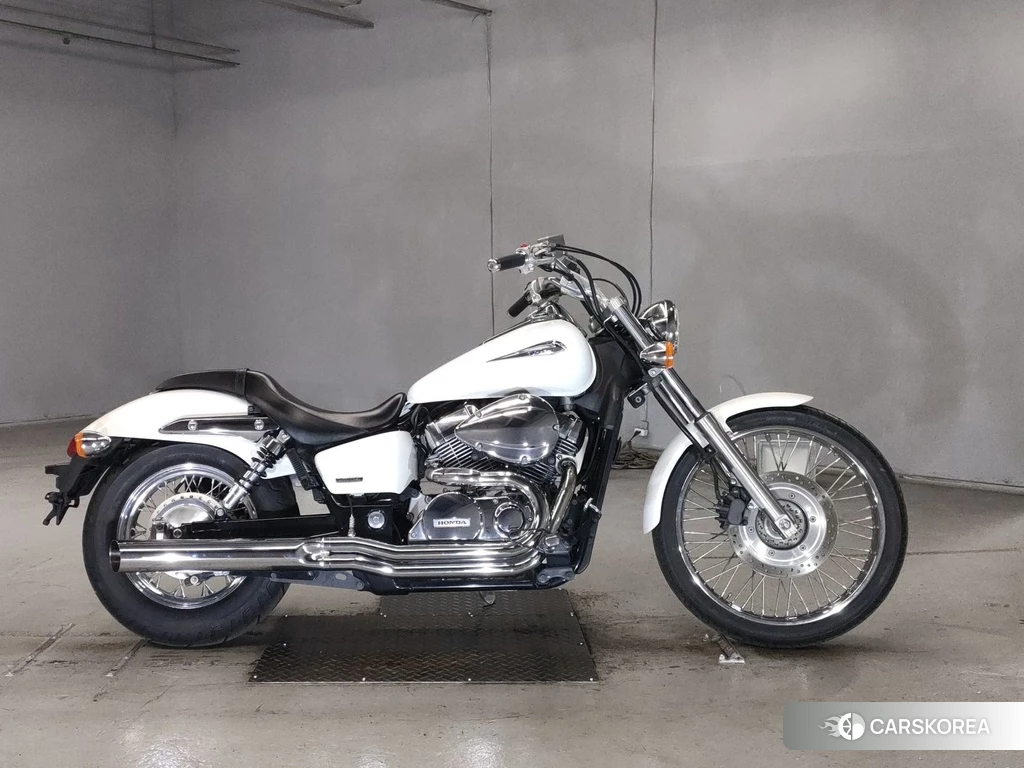 Проданный Honda SHADOW 400 CUSTOM 2011 из Японии, фото 2
