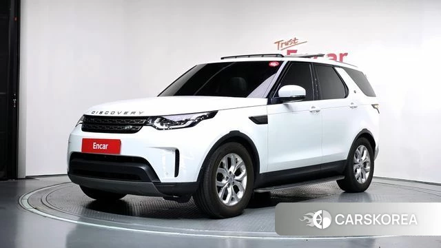 Land Rover Discovery 5 2019 Белый из Кореи