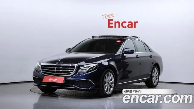 Mercedes-Benz E-Class W213 2019 Синий из Кореи