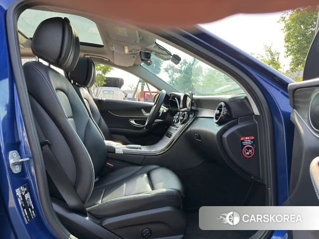 Mercedes-Benz Class C 2021 Синий из Китая
