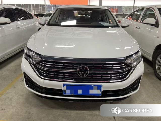 Volkswagen Sagitar 2025 Белый из Китая