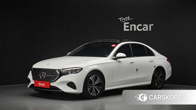 Mercedes-Benz E-Class W214 2025 Белый из Кореи
