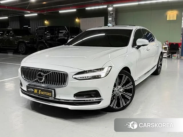 Volvo S90 2022 Белый из Кореи