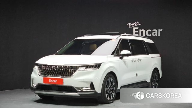 Kia Carnival 4th generation 2023 Белый из Кореи