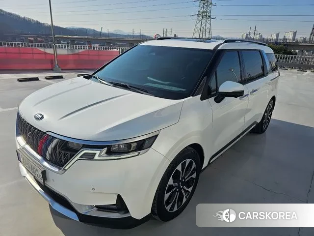 Kia Carnival 4th generation 2021 Белый из Кореи