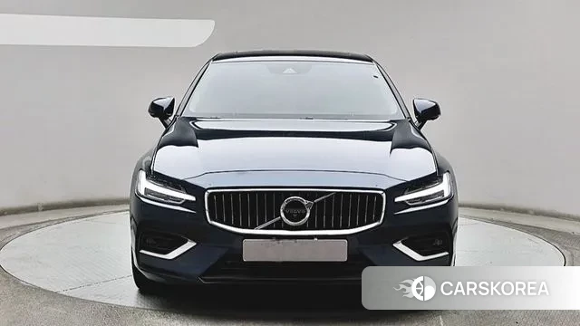 Volvo S60 3rd generation 2020 Синий из Кореи