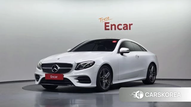 Mercedes-Benz E-Class W213 2019 Белый из Кореи