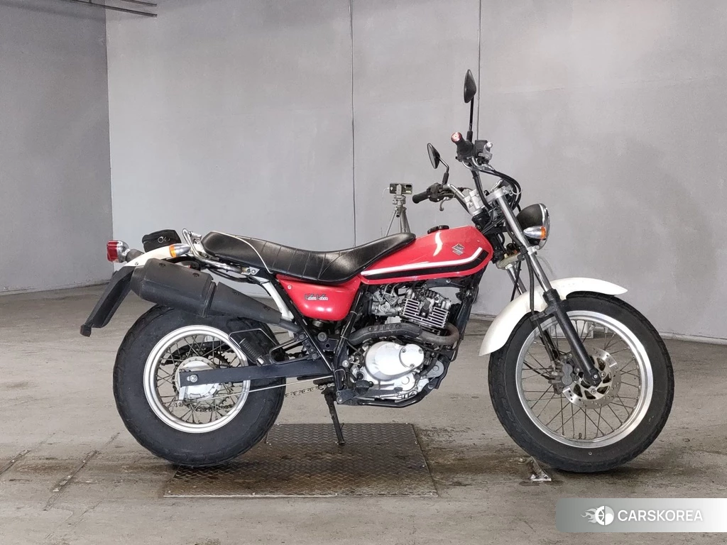 Проданный Suzuki VAN VAN 200 2012 из Японии