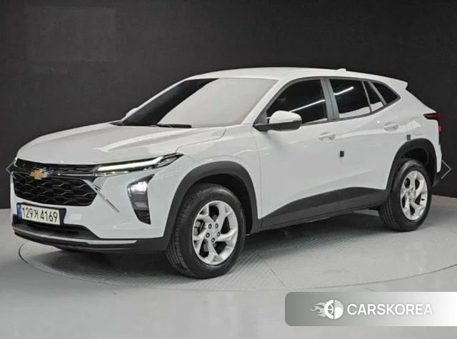 Chevrolet (GM Daewoo) Trax Crossover 2024 Белый из Кореи
