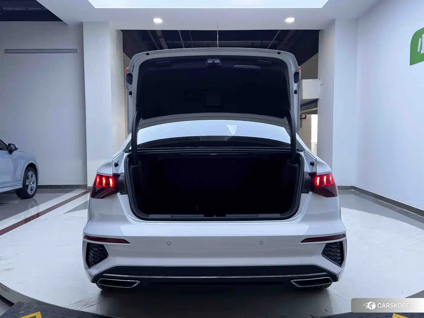 Audi A3 2023 Белый из Китая