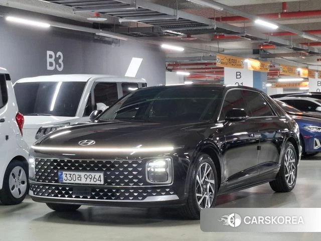Hyundai Grandeur (GN7) 2023 Черный из Кореи