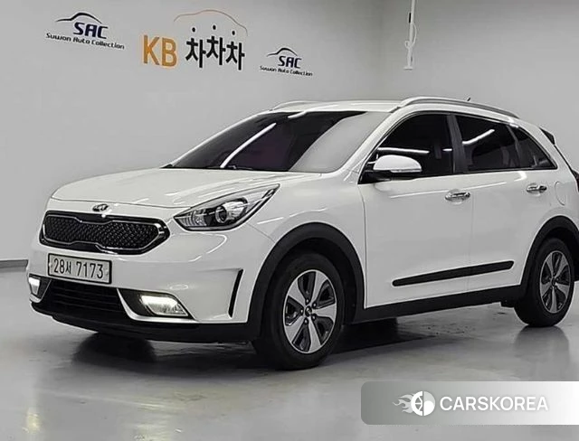 Kia Niro 2019 Белый из Кореи