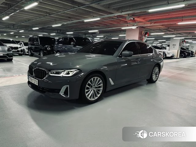 BMW 5 Series (G30) 2021 Серый из Кореи