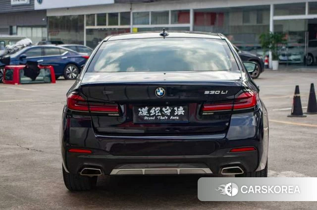 BMW 5 series 2021 Черный из Китая