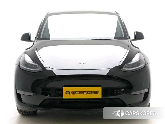 Tesla Model Y 2023 Черный из Китая
