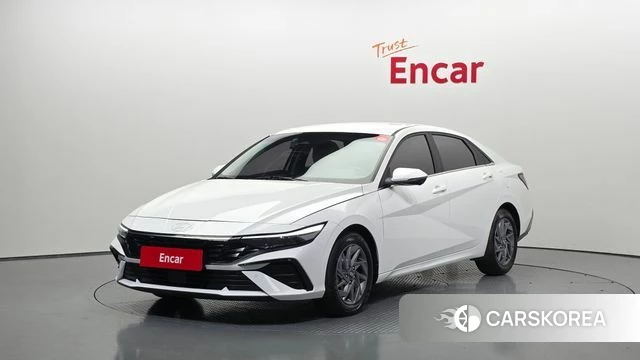 Hyundai The New Avante (CN7) 2023 Белый из Кореи