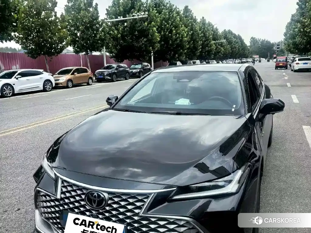 Toyota Avalon 2024 Черный из Китая