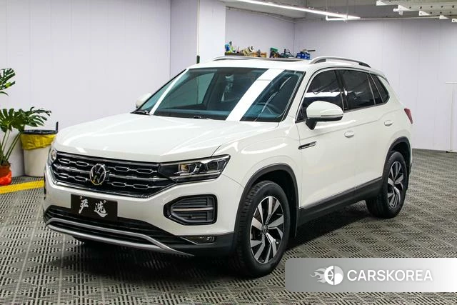 Volkswagen Tanyue 2022 Белый из Китая