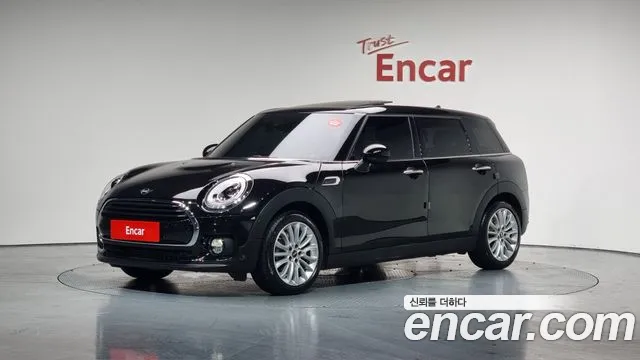 Mini Cooper Clubman 2018 Черный из Кореи
