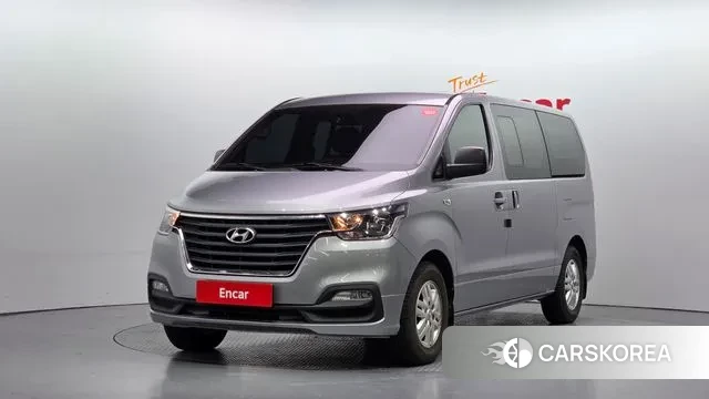 Hyundai The New Grand Starex 2021 Серебристо-серый из Кореи