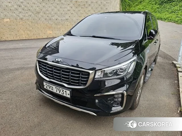 Kia The New Carnival 2019 Черный из Кореи