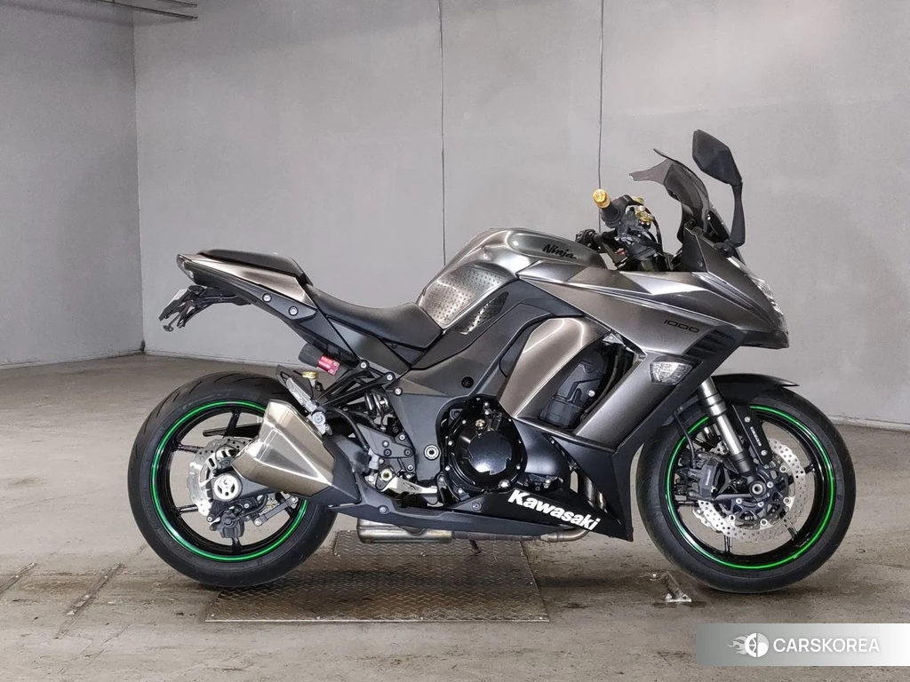 Проданный Kawasaki NINJA 1000 2015 из Японии