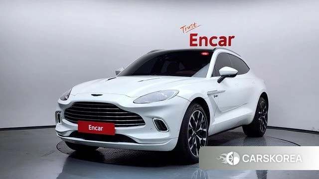 Aston Martin DBX 2021 Белый из Кореи
