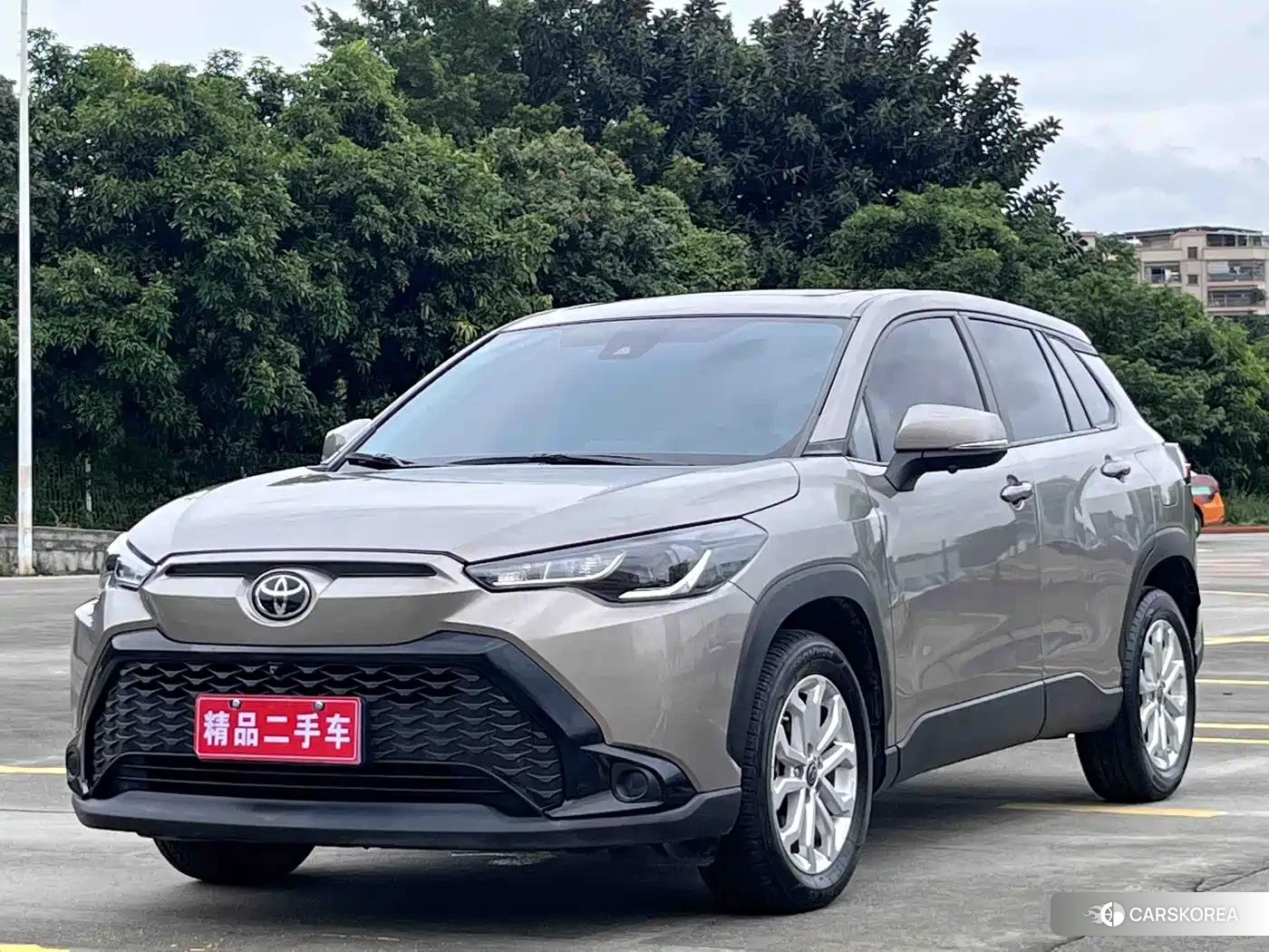 Toyota Frontlander 2022 Silver/gray из Китая