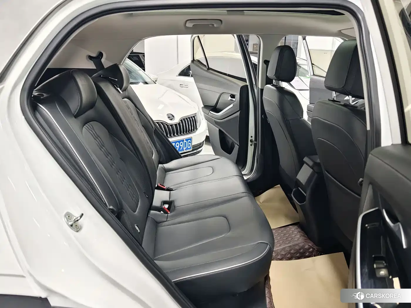 Hyundai ix25 2021 Белый из Китая