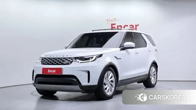 Land Rover Discovery 5 2022 Белый из Кореи