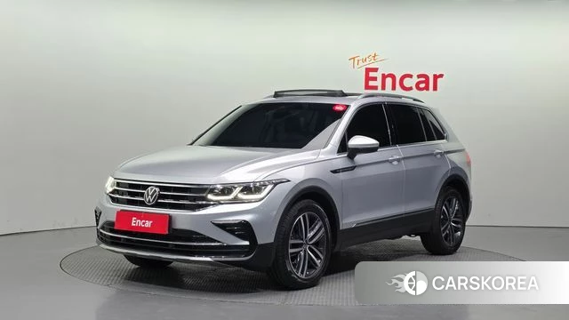Volkswagen Tiguan second Generation 2023 Серебряный из Кореи