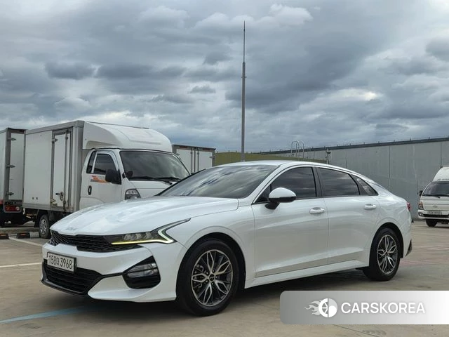 Kia K5 3rd generation 2022 Жемчужный цвет из Кореи