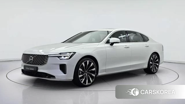Volvo S90 2025 Белый из Кореи
