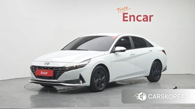 Hyundai Avante Hybrid (CN7) 2022 Белый из Кореи