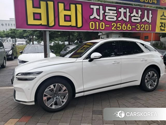 Genesis Electrified GV70 2022 Жемчужный цвет из Кореи