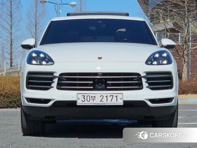 Porsche Cayenne (PO536) 2019 Белый из Кореи