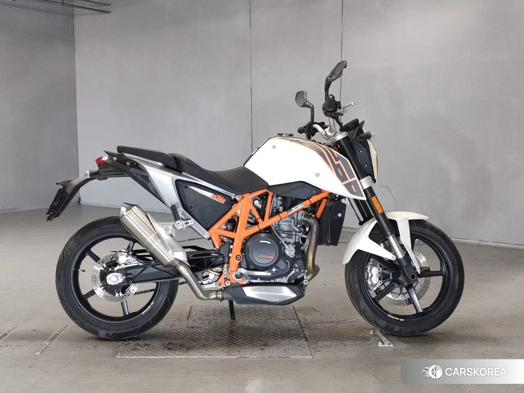 Проданный KTM 690 DUKE 2012 из Японии