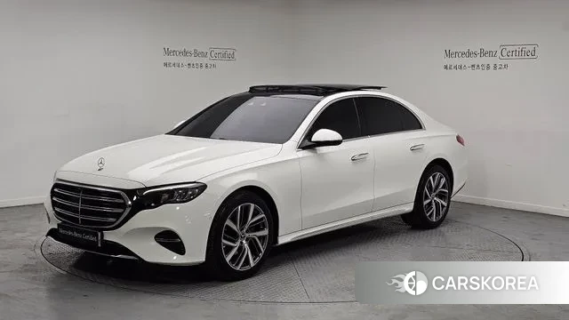 Mercedes-Benz E-Class W214 2024 Белый из Кореи