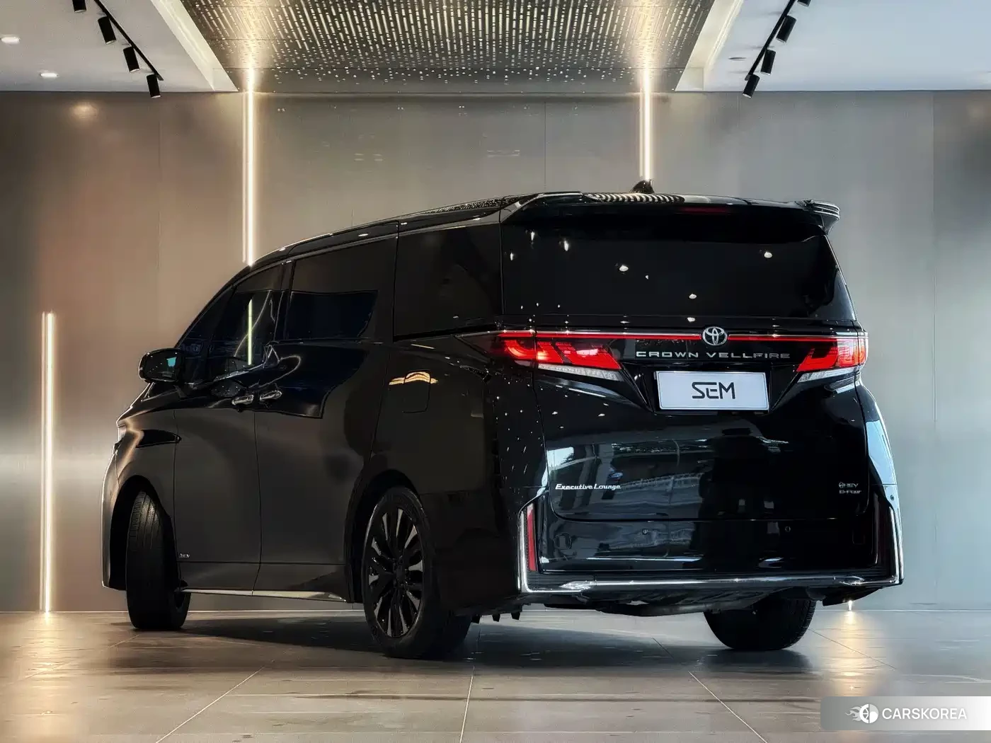 Toyota Vellfire 2023 Черный из Китая