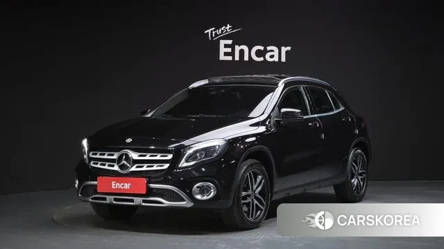 Mercedes-Benz GLA-Class X156 2019 Черный из Кореи