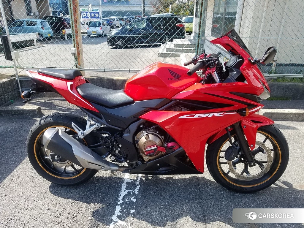 Проданный Honda CBR400R 2016 из Японии, фото 2