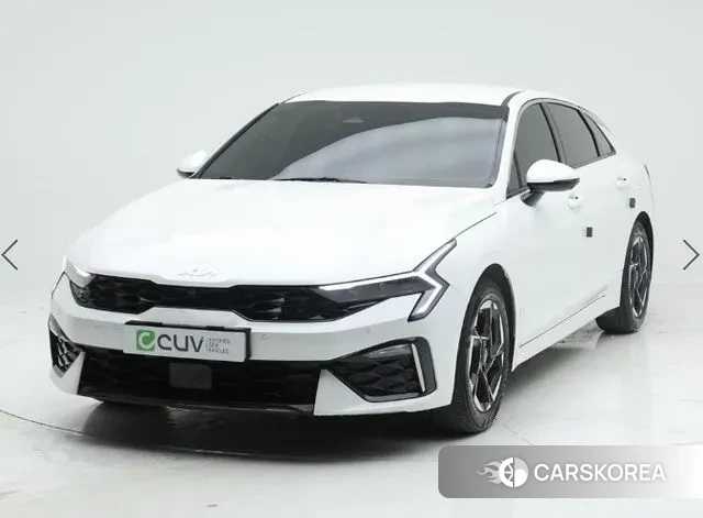 Kia The New K5 3rd generation 2024 Белый из Кореи