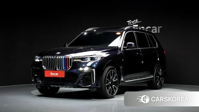 BMW X7 (G07) 2021 Черный из Кореи